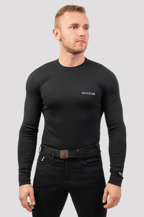 czarny longsleeve_1.jpg