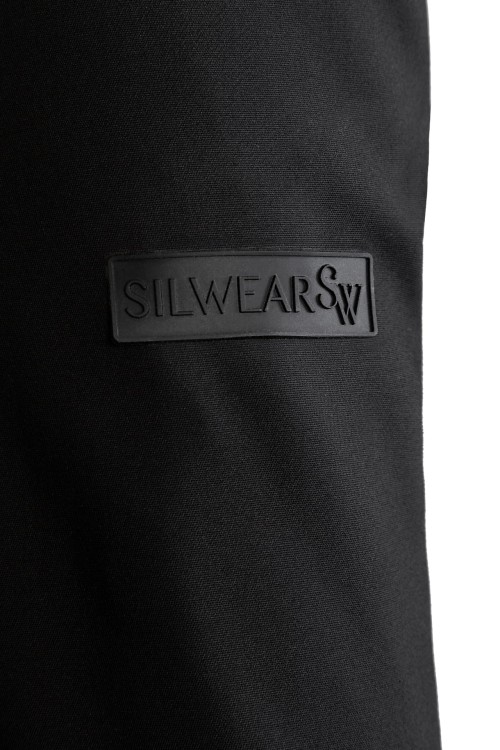 black_detail3.jpg