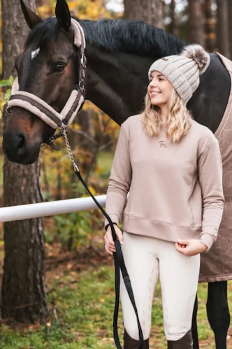 bluza-typowam-tumisia.webp